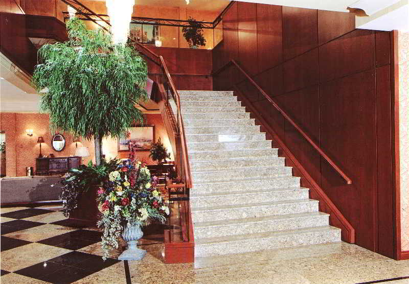 Hotel Universel Montreal Exterior photo